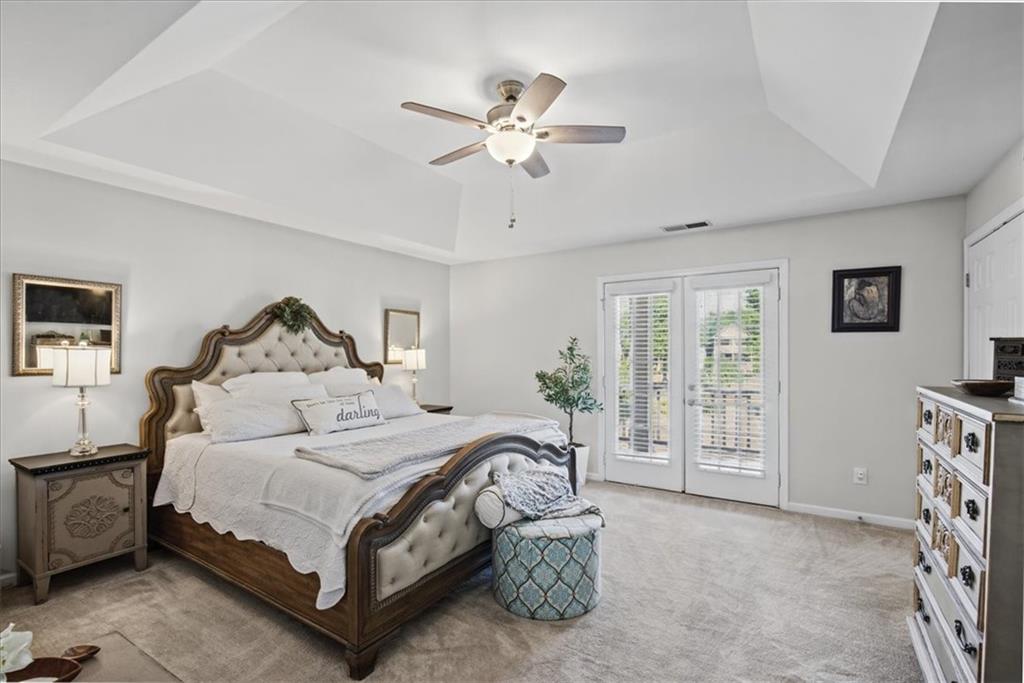 18 Park Circle Property Photo 24