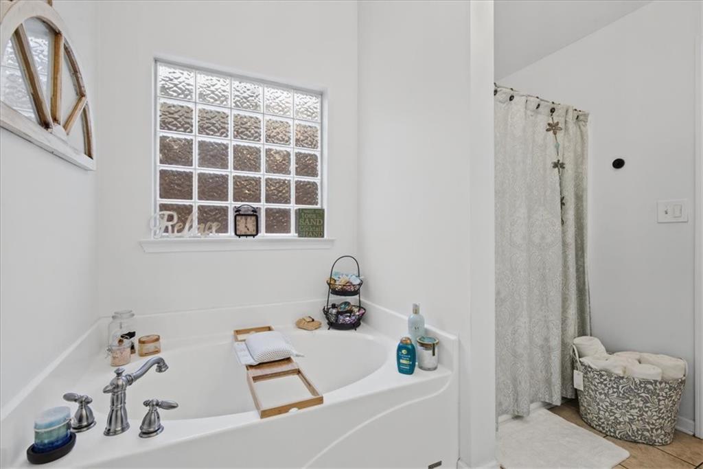 18 Park Circle Property Photo 30