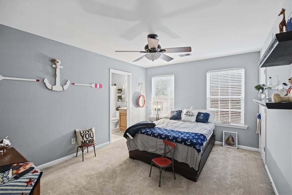 18 Park Circle Property Photo 33