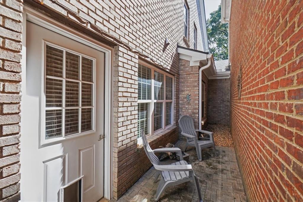 18 Park Circle Property Photo 39
