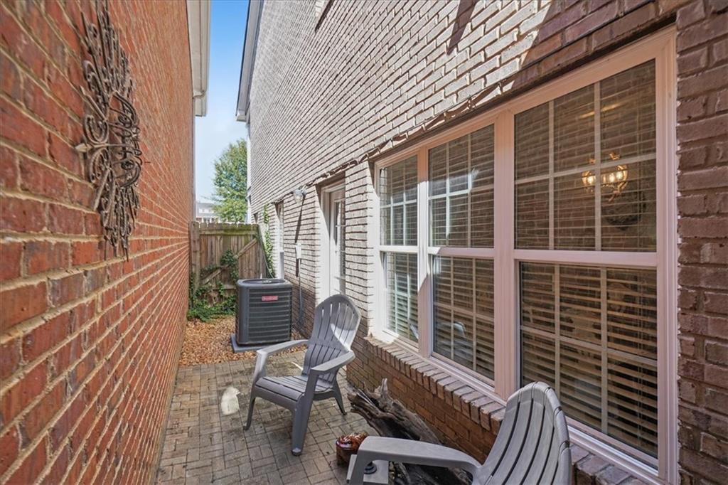 18 Park Circle Property Photo 40