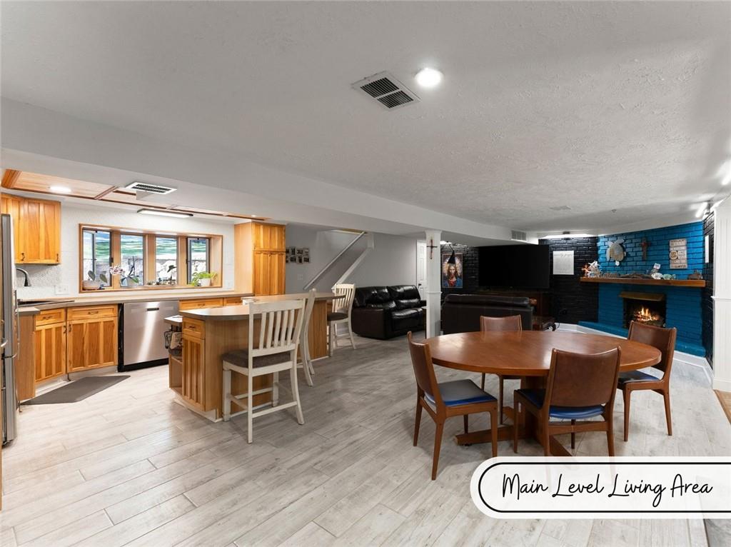 8875 Barron Circle Property Photo 7
