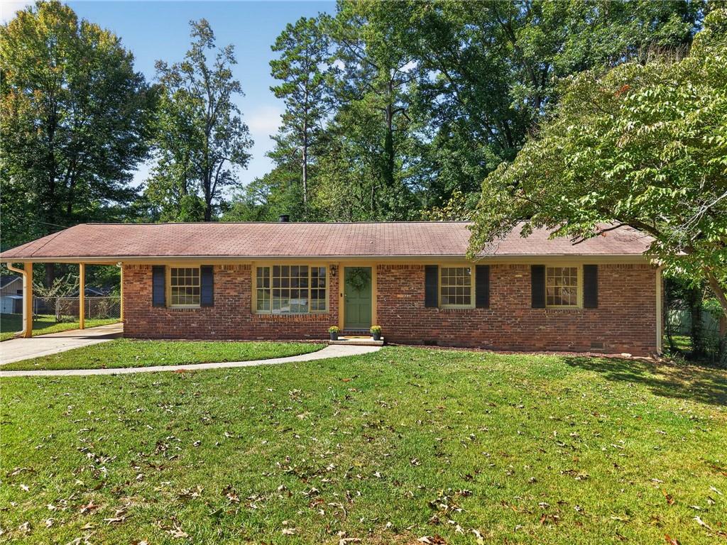 968 Seville Drive Property Photo 1