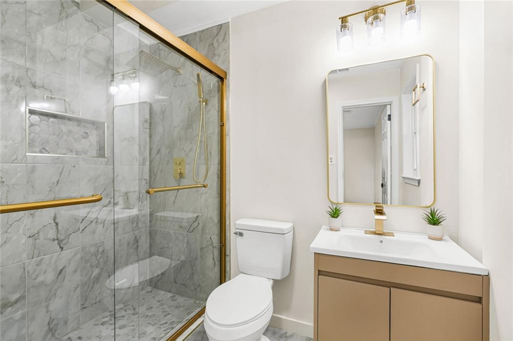 2521 Fairview Road Property Photo 19