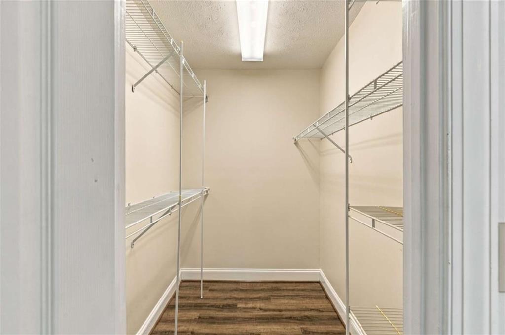 1 N Pointe Drive Ne Property Photo 18