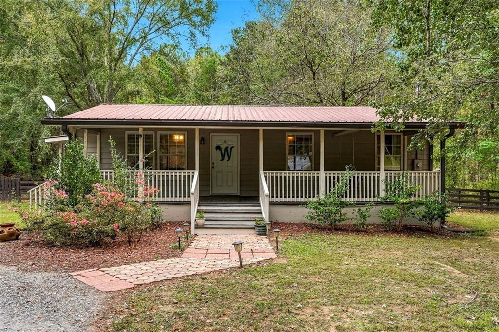 698 Spring Place Road Ne Property Photo 1