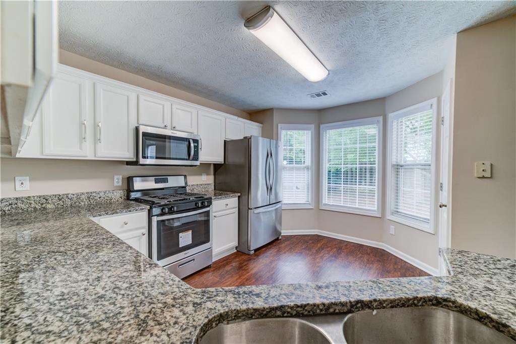 3171 Serenade Court Property Photo 14