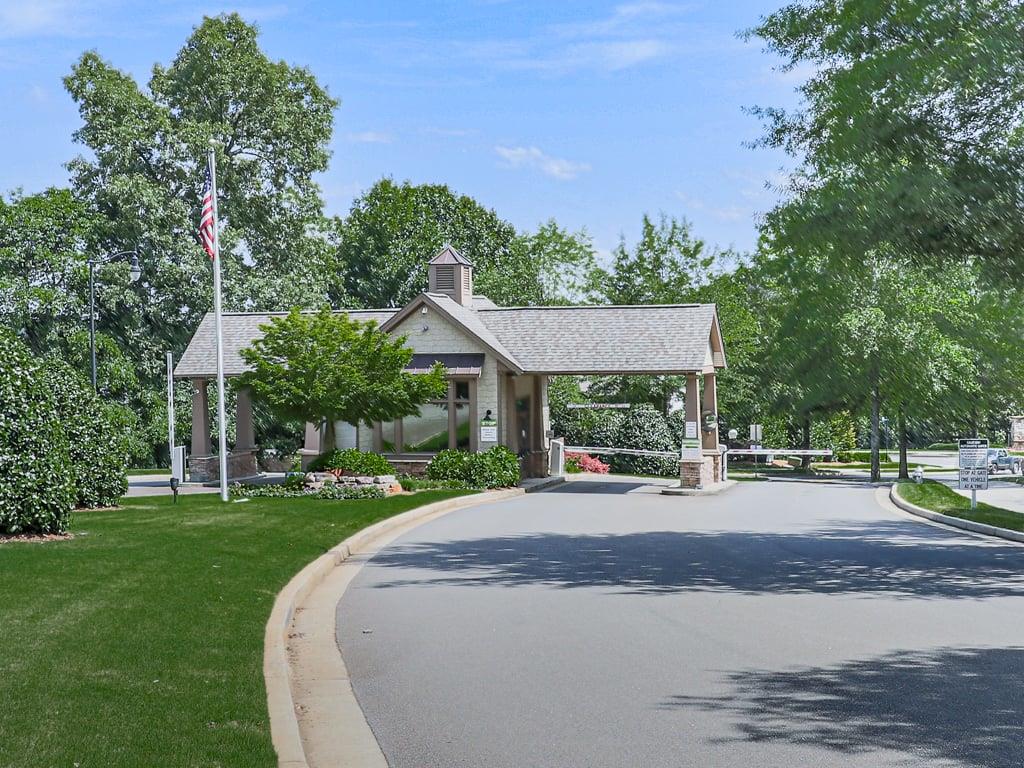 601 Hemlock Trail Property Photo 42