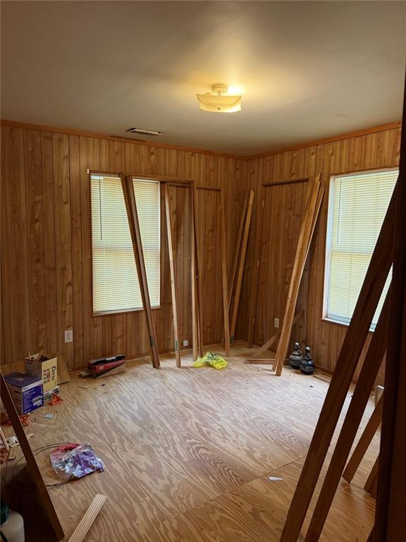 425 Falcon Circle Property Photo 8