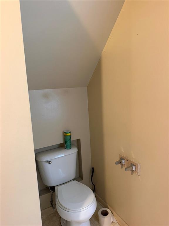 425 Falcon Circle Property Photo 18