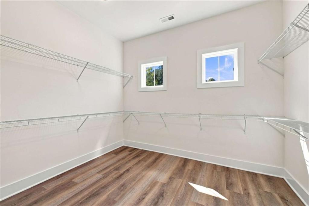 26 Pullman Street Property Photo 29
