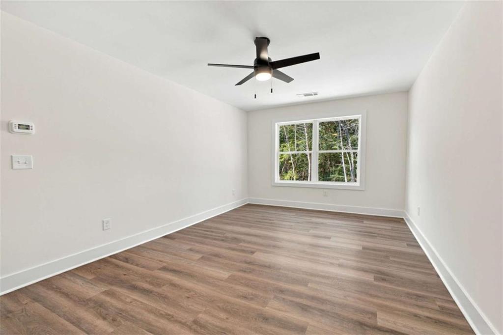 26 Pullman Street Property Photo 37