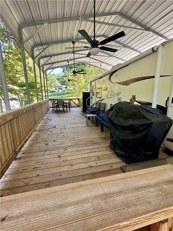 379 Peaceful Loop Property Photo 2