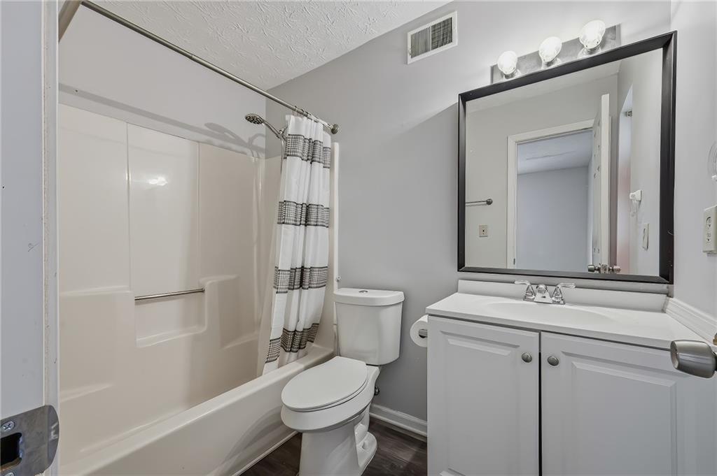 2616 Selman Drive Unit Top Duplex Property Photo 7