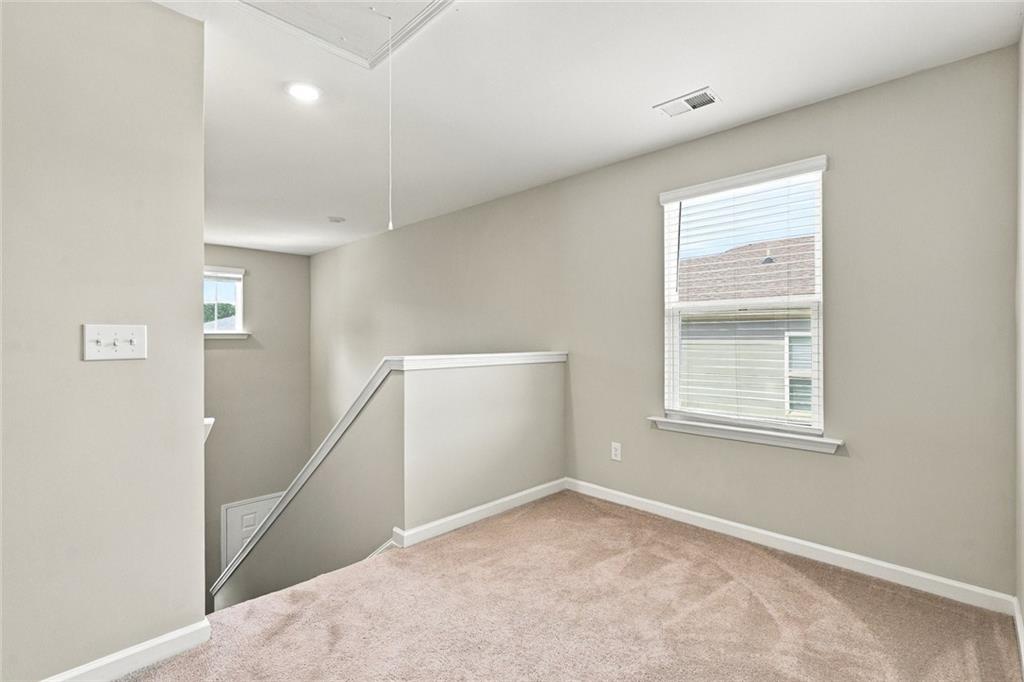 104 Seed Lane Property Photo 13