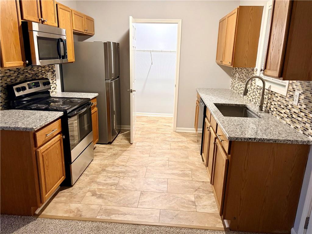 625 Baron Drive Unit A Property Photo 4