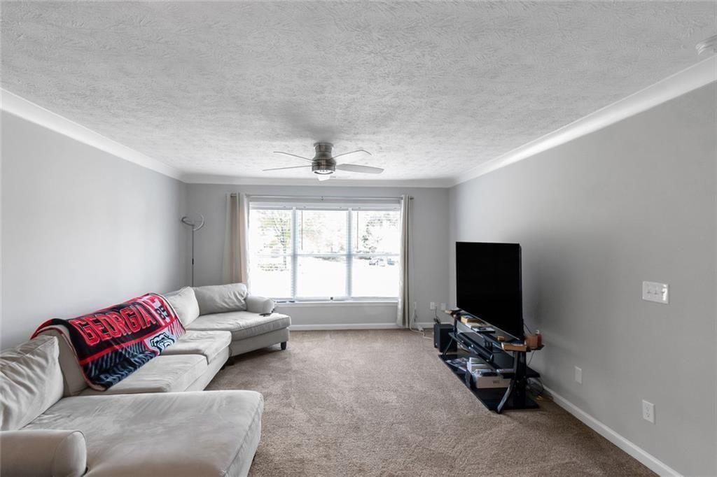 3152 Spruce Way Property Photo 24