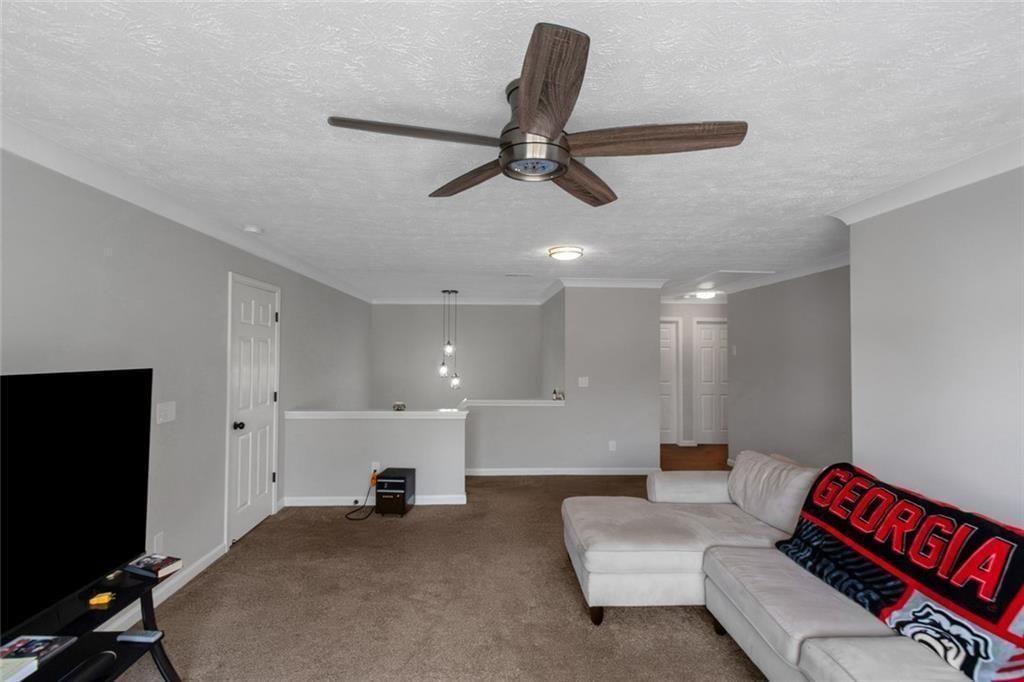 3152 Spruce Way Property Photo 25