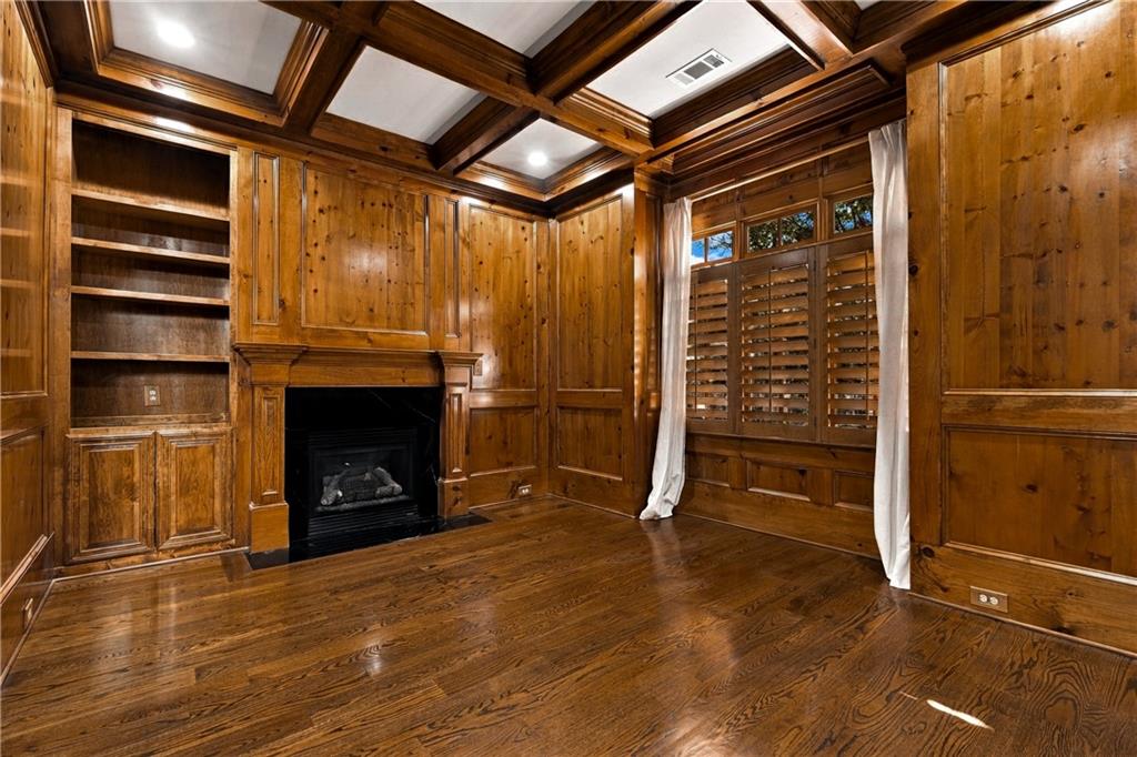 6221 Random Winds Bluff Property Photo 4