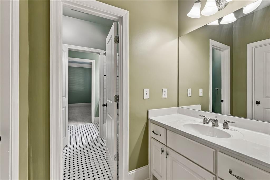 6221 Random Winds Bluff Property Photo 21