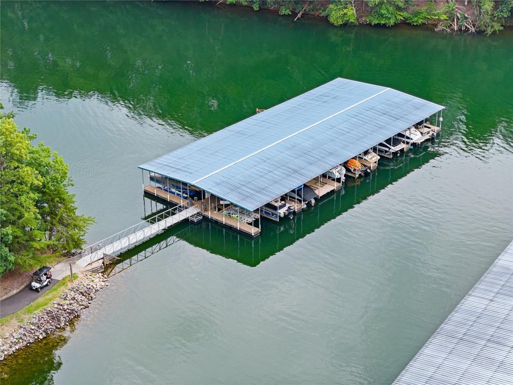 3525 Water Front Drive Property Photo 29