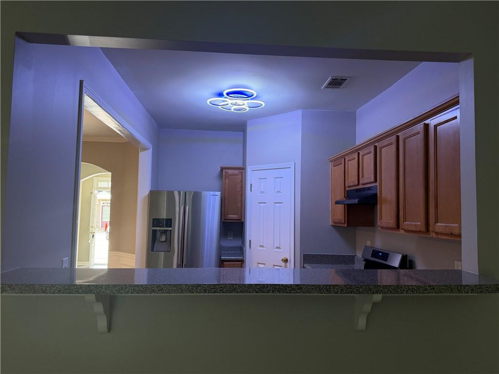 1917 Dilcrest Drive Property Photo 16