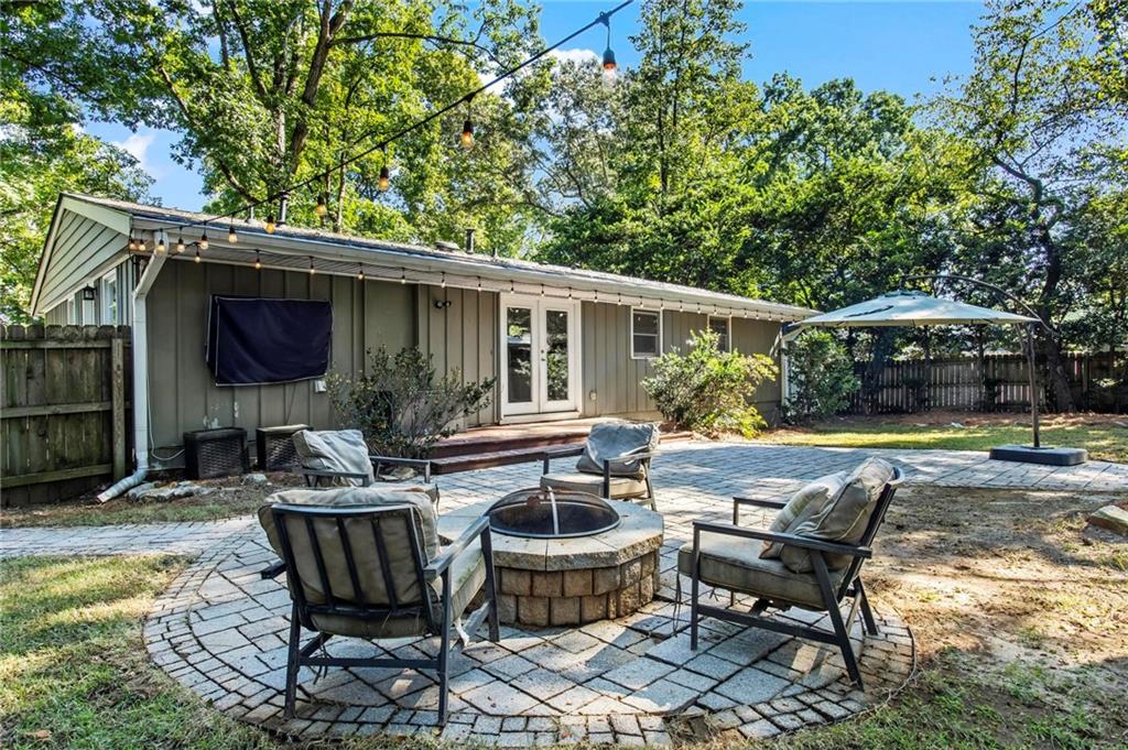 3842 Admiral Drive Property Photo 3