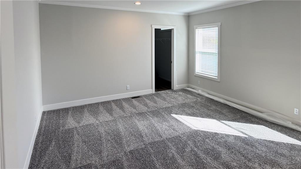 53 Hampton Drive Property Photo 6