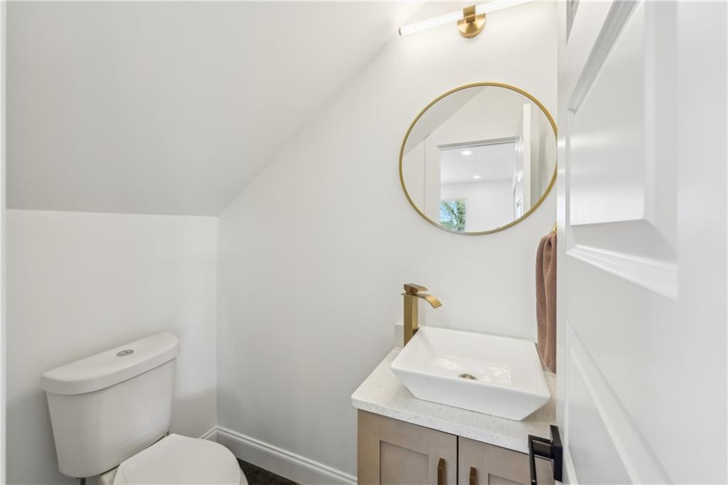 3087 Alston Drive Property Photo 18