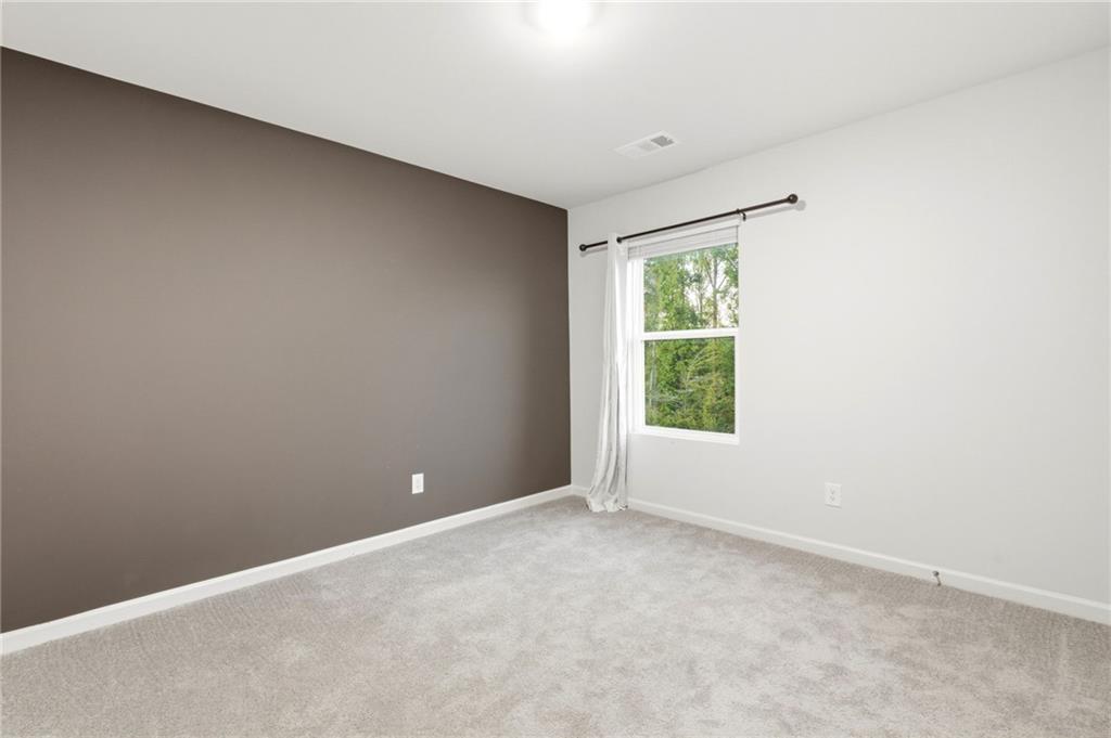 243 Berkeley Trace Property Photo 21