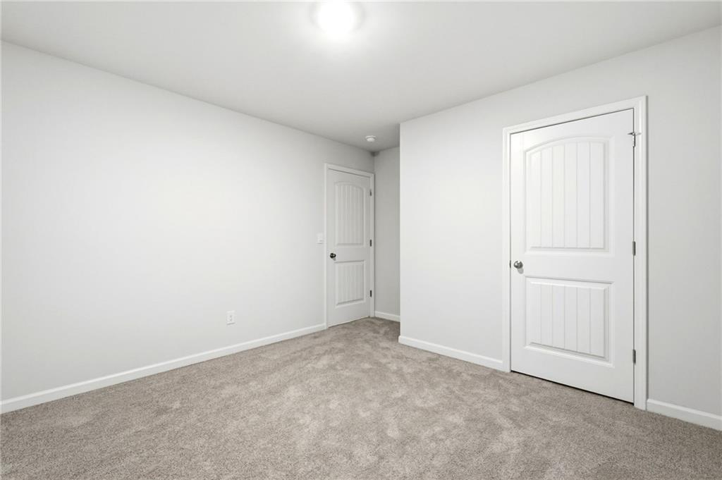 243 Berkeley Trace Property Photo 30