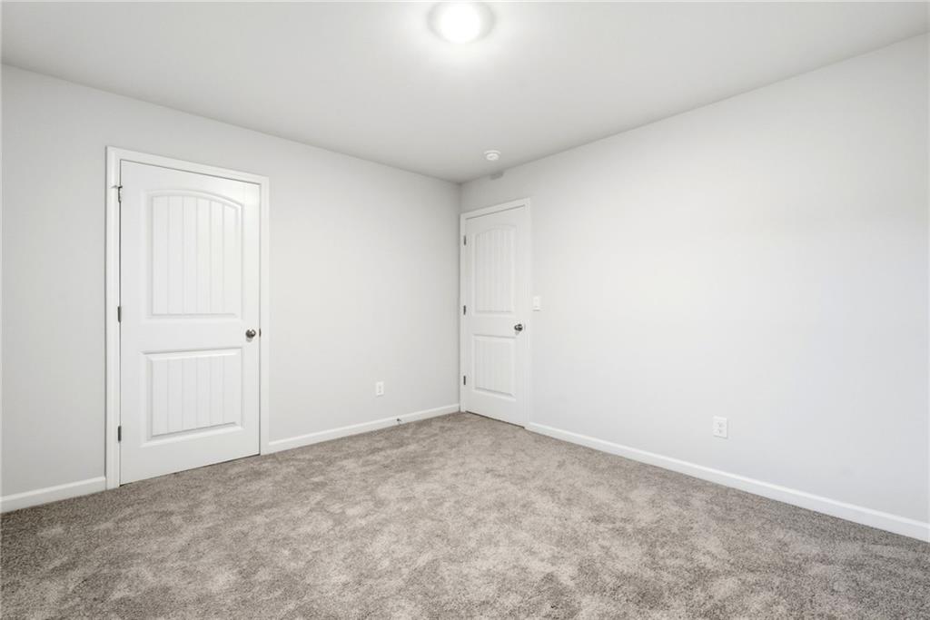243 Berkeley Trace Property Photo 35