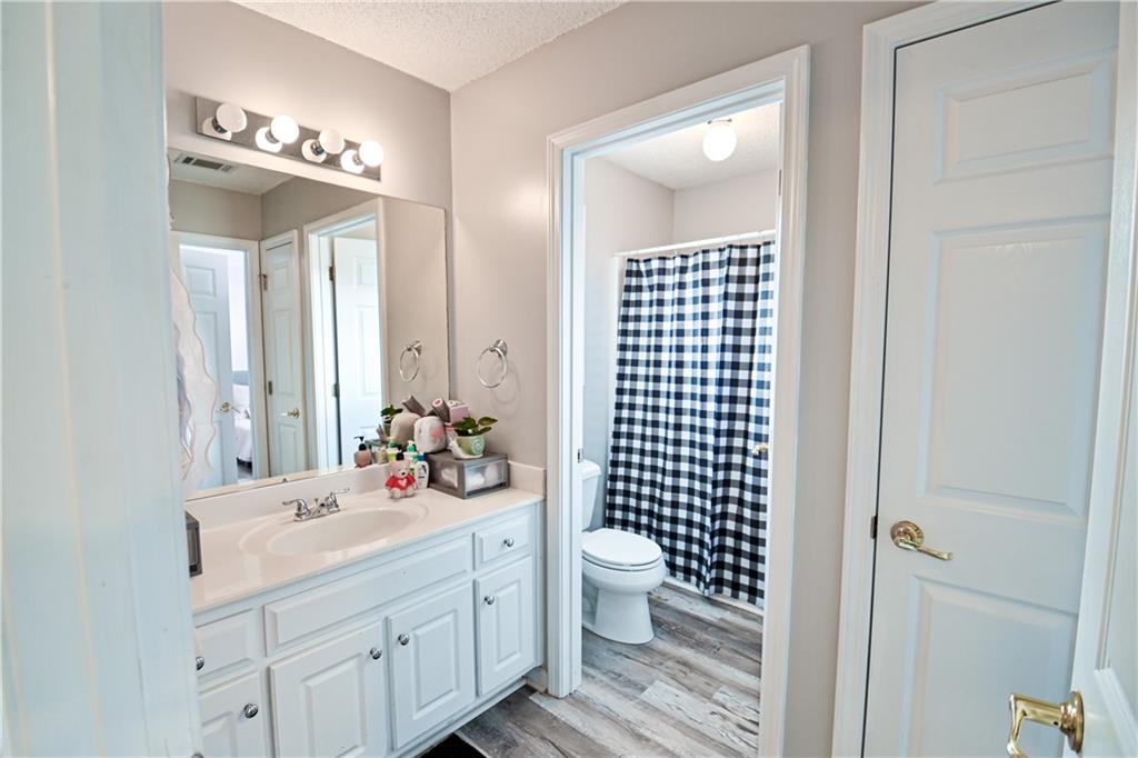 719 Overlook Drive Property Photo 30