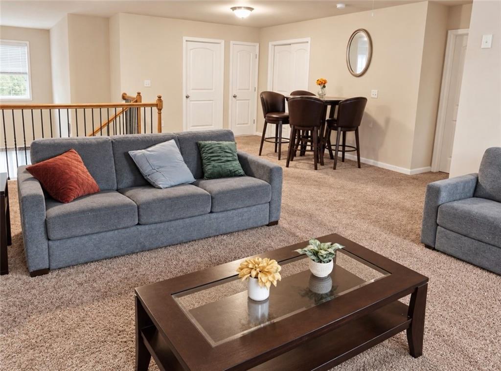 1200 Newbridge Circle Property Photo 12