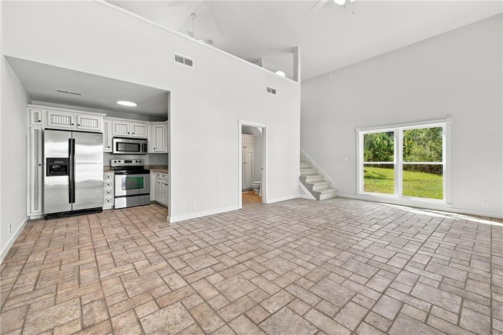 35 Pullman Street Property Photo 56