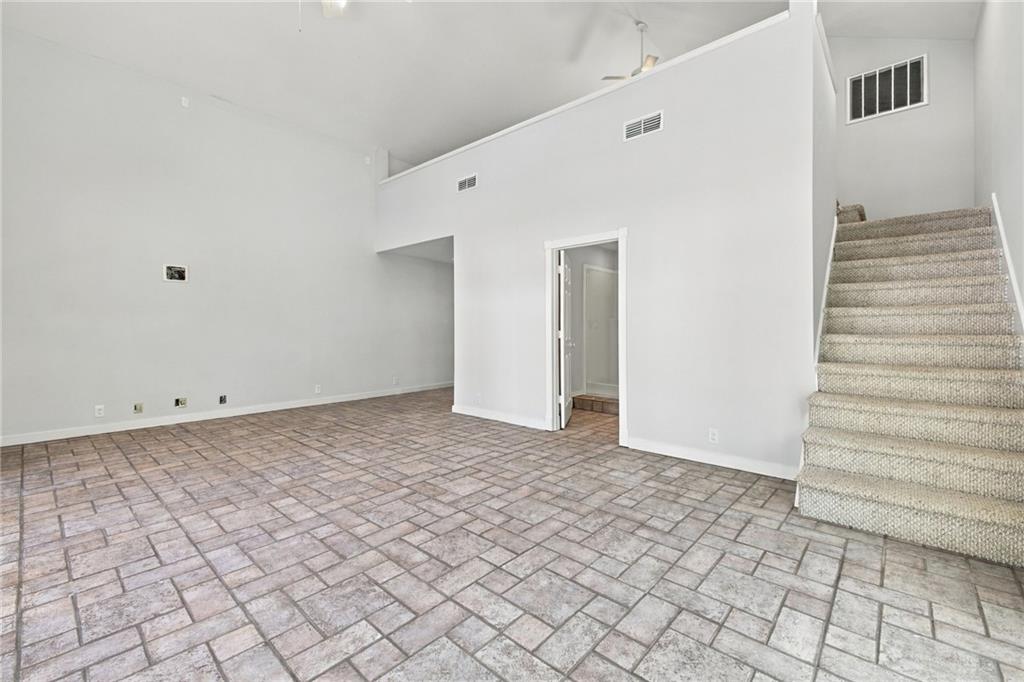 35 Pullman Street Property Photo 65
