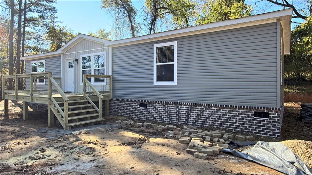 121 Hampton Drive Property Photo 1