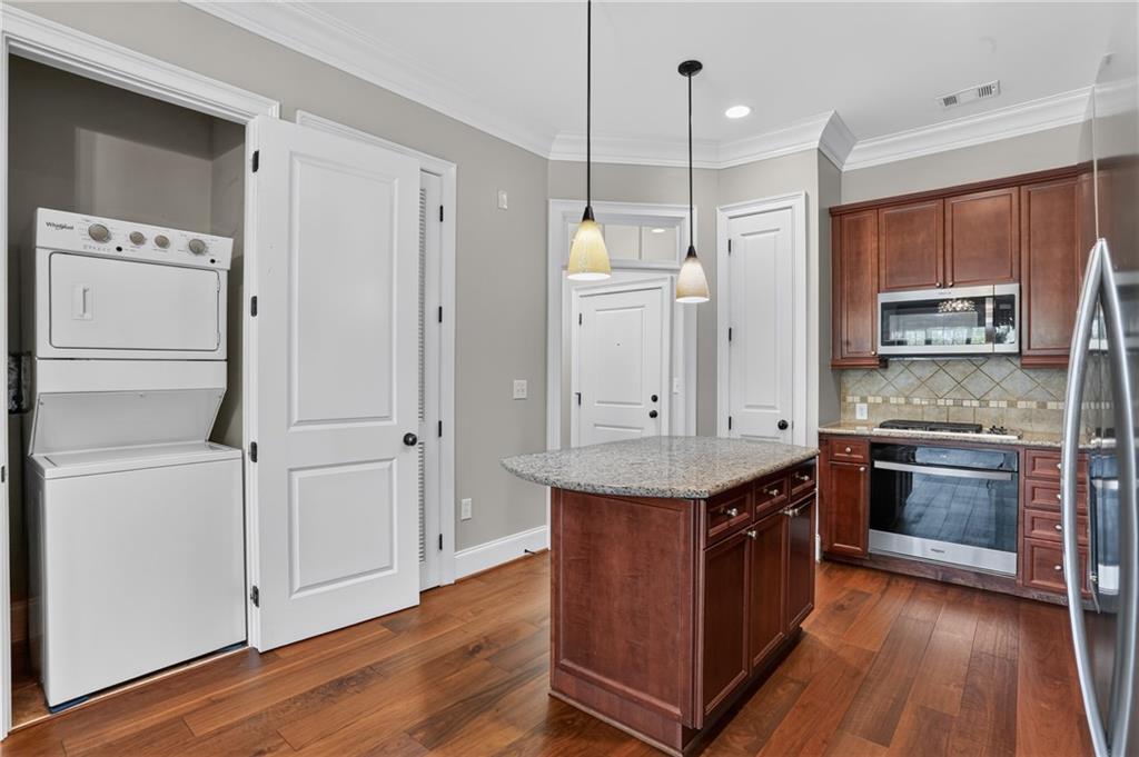 3635 E Paces Circle Ne Unit 1410 Property Photo 3