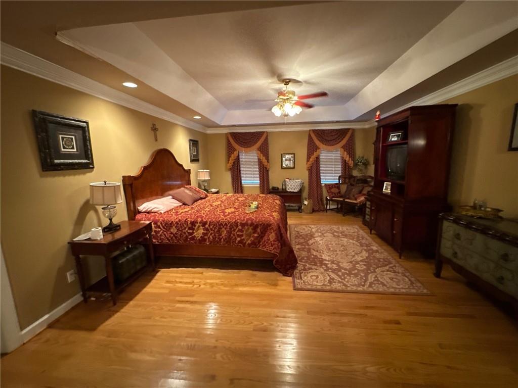 1575 Windstone Drive Property Photo 3