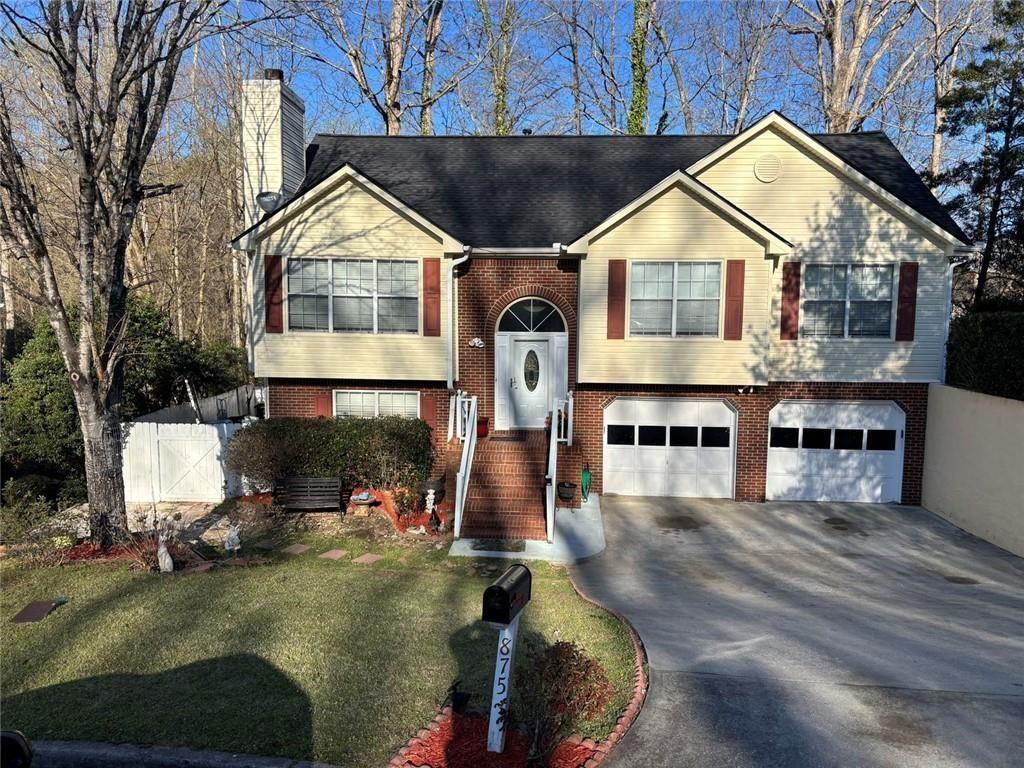 875 Long Branch Circle Property Photo 1