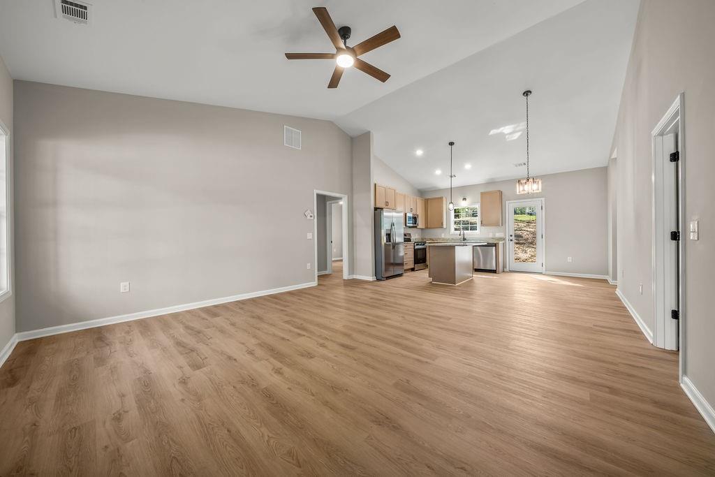 652 Harris Circle Property Photo 10