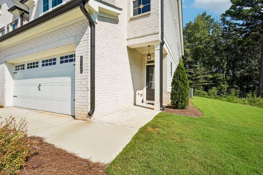 4240 Cavalier Way Property Photo 4