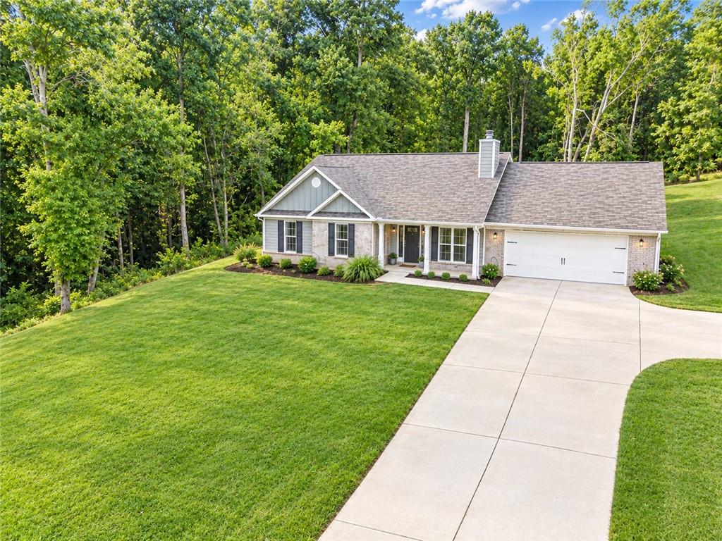 1374 Hardigree Road Property Photo 1