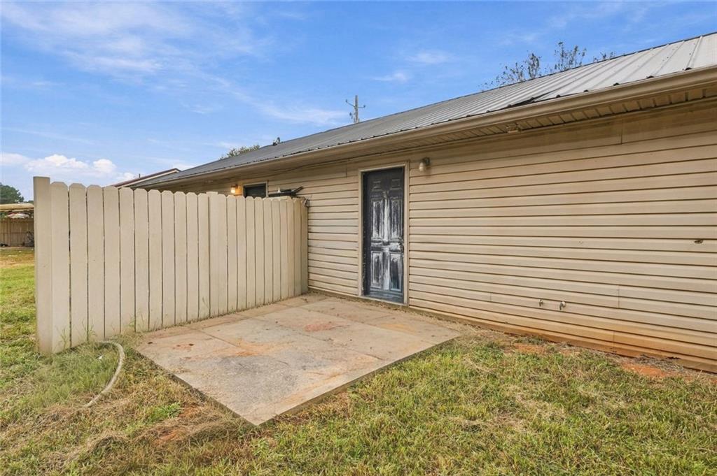 324 Avalon Drive Property Photo 22