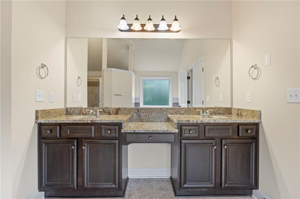 233 Arborview Drive Property Photo 41