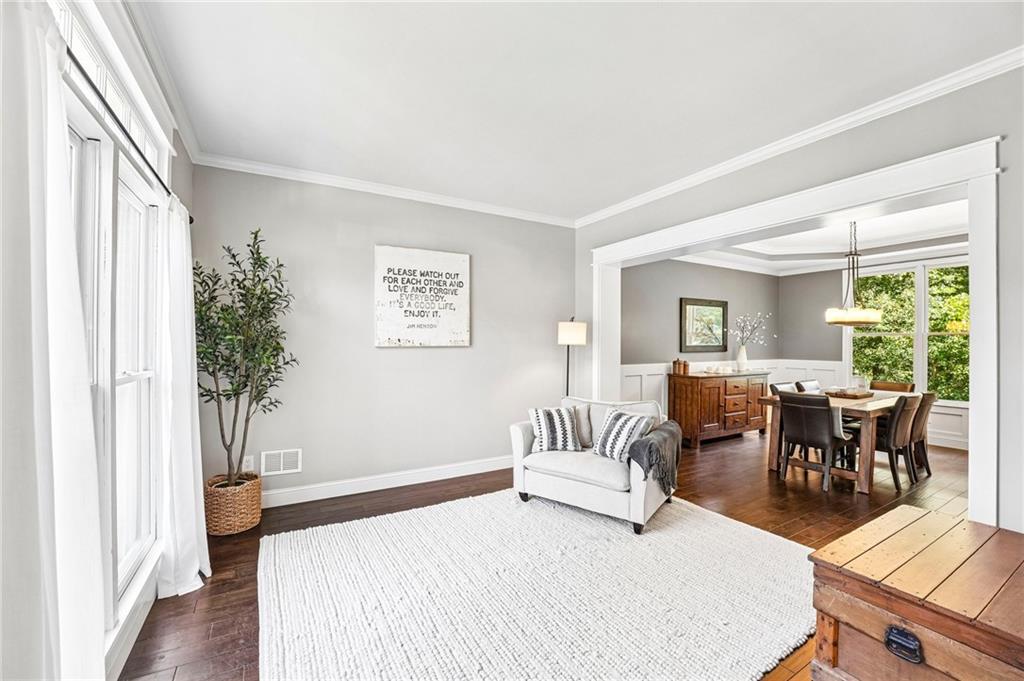 5345 Devonshire Way Property Photo 20