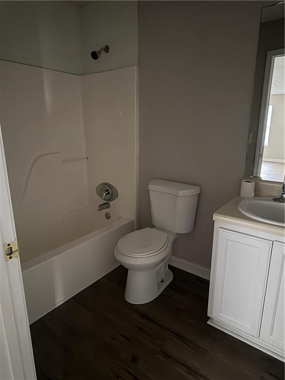 1000 Stonehaven Circle Unit 1004 Property Photo 4