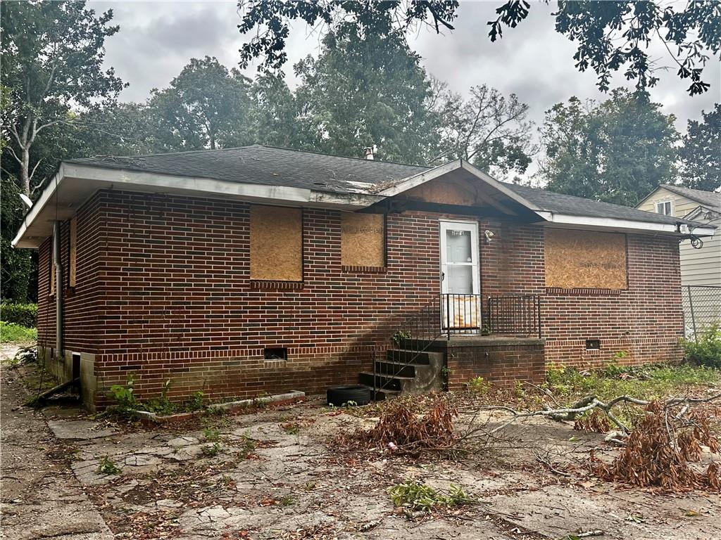 3016 Larose Street Property Photo 1