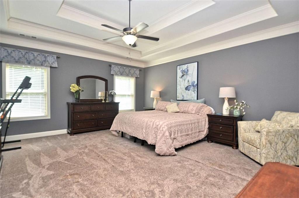 2429 St Martin Way Property Photo 23