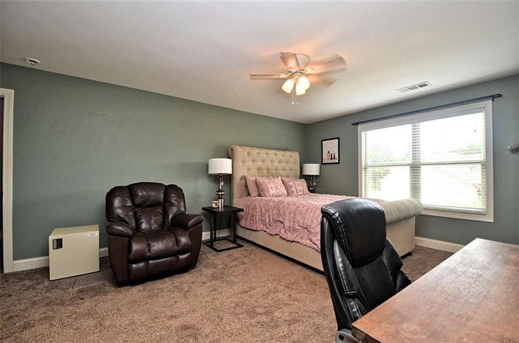 2429 St Martin Way Property Photo 32